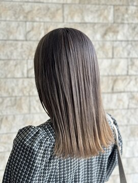 フラット 千葉(Flat.) ブリーチなしグレージュミディアム【千葉】