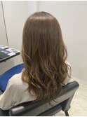 iLUMi × ベージュカラー