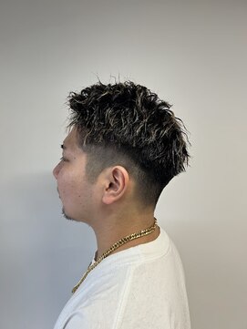 イッヒ 茅ヶ崎(IHHI) ショートツイストパーマ