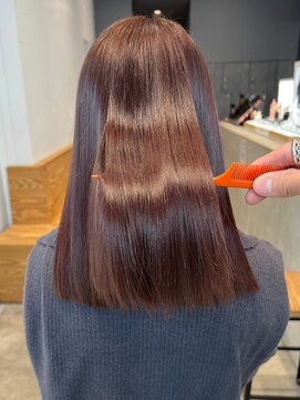 アイティーバイアルバム 下北沢店(IT by ALBUM) メルティカラー似合わせカットマロンベージュ_ba497791