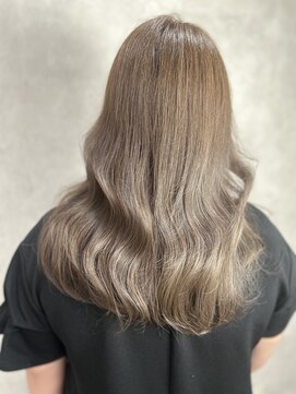 ルノン(LUNON) ホワイトグレージュミニウルフチェリーブラウンデジタルパーマ