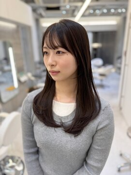 アナ ラーナ(Anna Lanna) 流し前髪がおとななレイヤーミディ【奥村北斗】