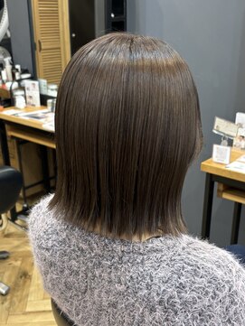 アルター(aL ter) 【クラゲヘアー/オリーブグレー/小顔/ココアベージュ】林愛華