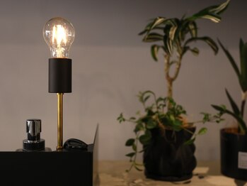 スピカ(Spica)の写真/【11月下旬NEW OPEN★】再現性の高い似合わせカットが人気◇マンツーマン施術×アットホーム空間も魅力！