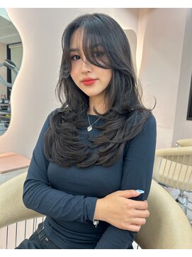 ヨロ 小岩(YOLO) ハイライトレイヤーカットダブルカラーイルミナカラーオージュア