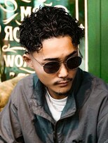 プロショップウェーブ セカンド(PRO SHOP WAVE II)&nbsp;スペインカール/フェザーパーマ/メンズパーマ/テーパーフェード