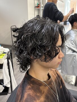 ビカムメンズヘアー 栄店(become men's hair) 立体感が出せる大人サーフカール