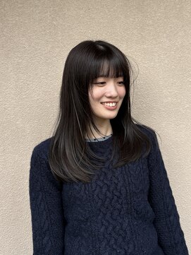 エイル(aell) レイヤー×グレージュ