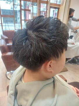 ケシキ 立川 立川南口(keshiki) 【束感】ベリーショート