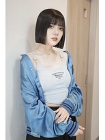 チザン(TIZAN)&nbsp;ぱつっとラインボブ×艶ブラック