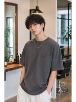 MEN's Baguz MEN'Sカット/ MEN'Sパーマ/ MEN'Sカラー 濡れ感カール×無造作束感メンズマッシュ韓国風パーマ
