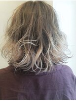 ヴァパウス ヘアーデザイン(Vapaus hair design) 【THROW】ラベンダーアッシュ+パールアッシュ