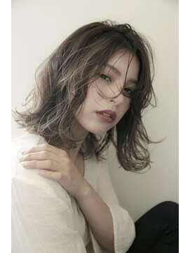 シャルムバイルーチェココ(CHARME by Lu'ce coco) ミディアムボブ【マグネットイルミナカラー】