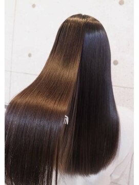 ワンヘアーアシスト(ONE HAIR assist) 【ONE HAIR】高浸透ウルティア5stepトリートメント☆