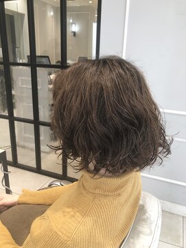 ネオリーブギンザ 銀座店(Neolive GINZA) 髪の毛伸ばし中の方にもおすすめ　ボブパーマヘア