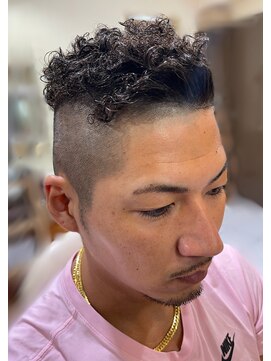 アームズ キューブ メンズ(arms cube mens) フェード#スキンフェード