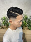 サイドパート×スキンフェード