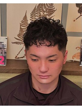 カーネル 大須(CARNEL) クロップ×パーマ　スペインカール…っぽい感じ