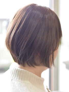 スイ(Sui) ひし形シルエット/ショートボブ/40代/50代/Sui hair design