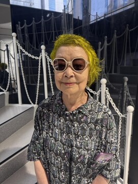 オンザ(ONTHE) イエローデザインショート