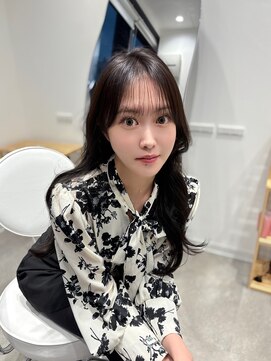 レイヤーカット/顔まわりカット/韓国ヘア/小顔ヘア/前髪カット