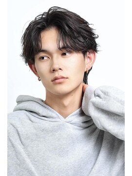 リップス 栄(LIPPS) センタパート　ニュアンスパーマ　フェザーパーマ