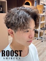 ルースト 渋谷店(ROOST)&nbsp;MEN’S/サーフカール/刈り上げセンターパート/髪質改善/渋谷