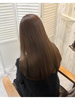 ルピナス(Lupine.)&nbsp;【Honoka】ツヤ感たっぷりベージュカラー♪