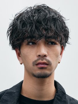 フィフス 原宿(fifth) 原宿メンズパーマルーズパーマシャドウパーマセンターパート緩め