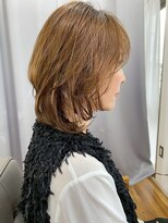 エメ 北花田(Aime)&nbsp;小顔レイヤーボブ透明感ブリーチなしシルバーアッシュグレージュ