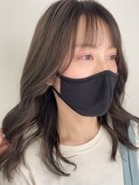 hyon myon/RISEbyREVO 綾瀬店【ヒョンミョン】&nbsp;ハッシュカット/デザインカラー/グレージュ[綾瀬駅/韓国ヘア]