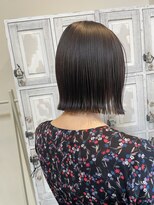カギカッコ(cagicacco)&nbsp;外はねスッキリボブ