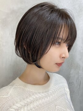 エリマ 調布(elima) ダークトーンアッシュ 丸みショートボブ  前髪あり 20代30代