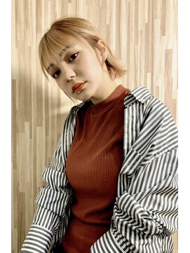 ブゾン(buZon) 【buZonブゾン】外ハネショート×ブロンドヘア