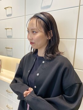 ビーハイブ 仙台駅前店(Behive) くびれミディ