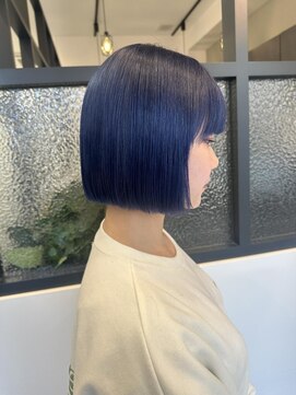 イーチエフ(each f.) 【山田紗羅】ブルーボブ