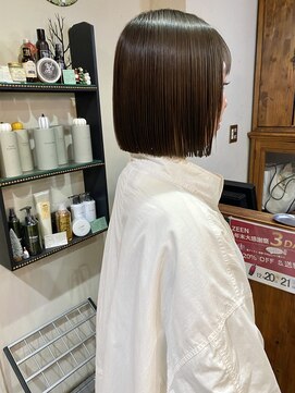 ゼン(ZEEN) 【軽すぎない切りっぱなしボブ】札幌駅/大通り/髪質改善