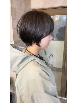 プラグ ヘアーデザイン 大名店(PLUG hair design) ショートボブ/ショートヘア/脱白髪染め/白髪ぼかし/髪質改善