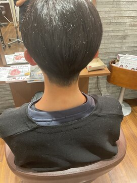 アミカ シーモール店(Amica) ツーブロック