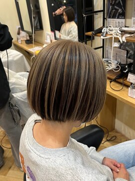 アルター(aL ter) アンブレラカラー×ボブ［メルティカラー/似合わせカット］