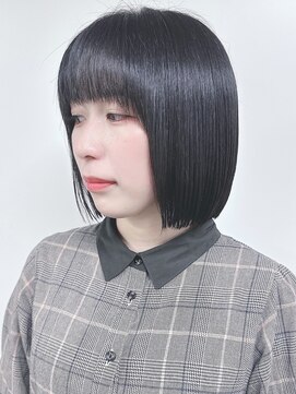 モリオ(morio) =切りっぱなしボブミニボブ耳かけボブコンパクトボブ30代40代