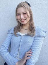 【LUA】（カラーリスト） 柔らかいベージュカラーで作る、ふんわり女性らしい雰囲気