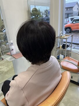 ヘアーアクト(hair act) 丸みショート