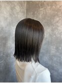 くびれぱっつんボブ