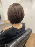 白髪ぼかし×レイヤーボブ
