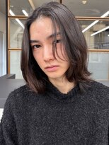 ソア 渋谷(soar)&nbsp;20代ロングヘア◎センターパートで大人カジュアル