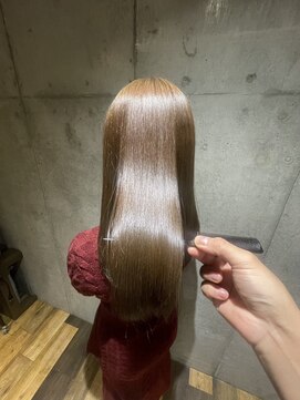 ルッカランス 経堂店(Lucca Lance) 美髪矯正/うねりを整える艶仕上げ/50代/経堂/メテオ