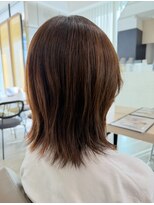 アヴァンス 箕面(AVANCE.) 外ハネくびれミディアム