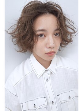 コス(kos) 大人可愛い/ココアベージュ/グレージュカラー/ボブウルフ/黒髪