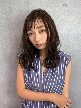 ヘアーサロン ウノ 新百合ヶ丘(hair salon UNO) ラフなコテ巻きセミロング/シースルーバンク/ヘルシースタイル